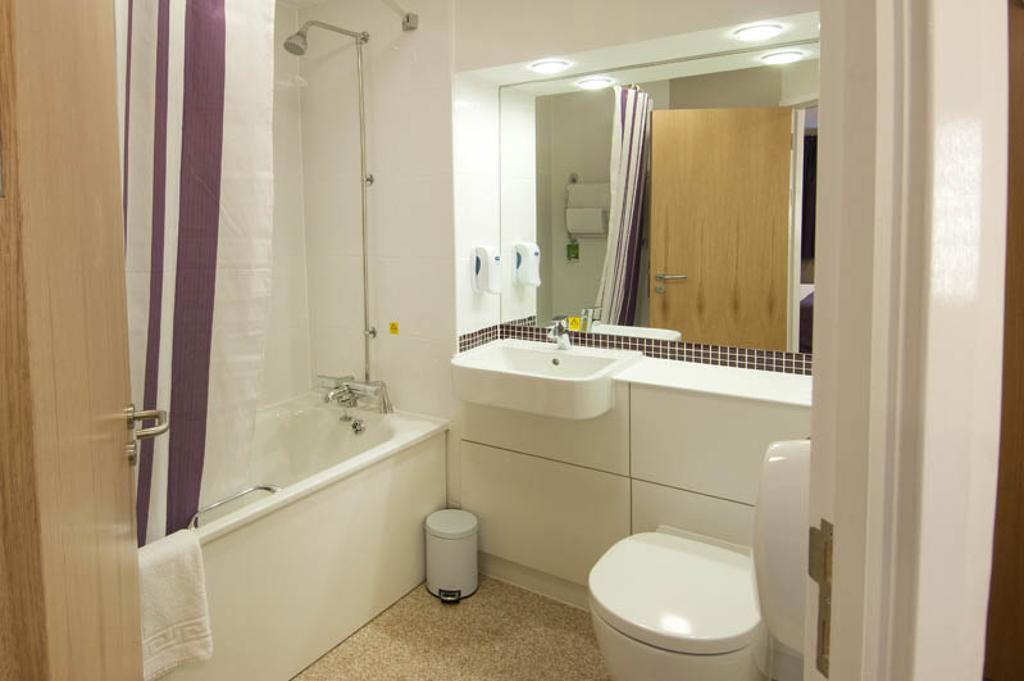 Premier Inn Kidderminster Exterior foto